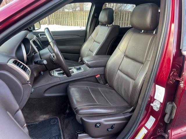 used 2016 Jeep Grand Cherokee car, priced at $21,500