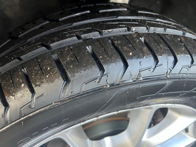 used 2016 Jeep Grand Cherokee car, priced at $21,500