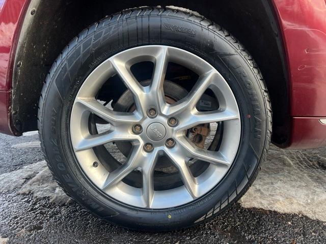 used 2016 Jeep Grand Cherokee car, priced at $21,500