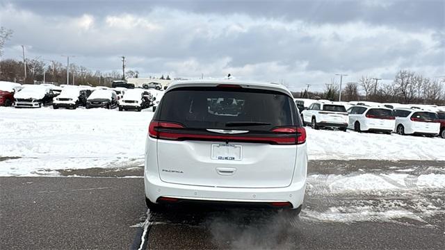 new 2026 Chrysler Pacifica car, priced at $39,598