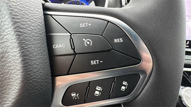 new 2026 Chrysler Pacifica car, priced at $40,022