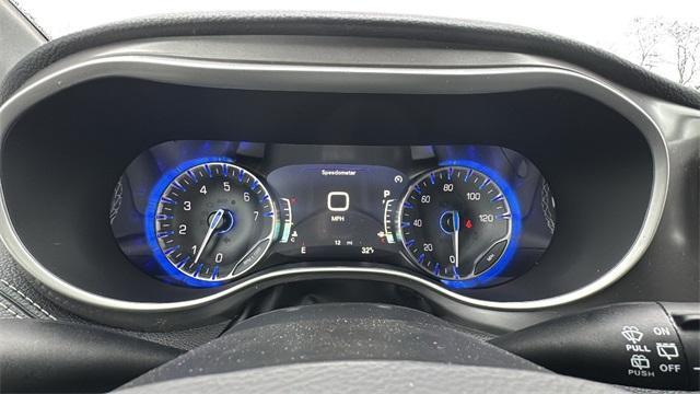 new 2026 Chrysler Pacifica car, priced at $40,022