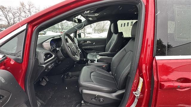 new 2026 Chrysler Pacifica car, priced at $40,022