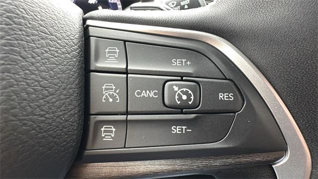 new 2025 Jeep Grand Cherokee car, priced at $47,808