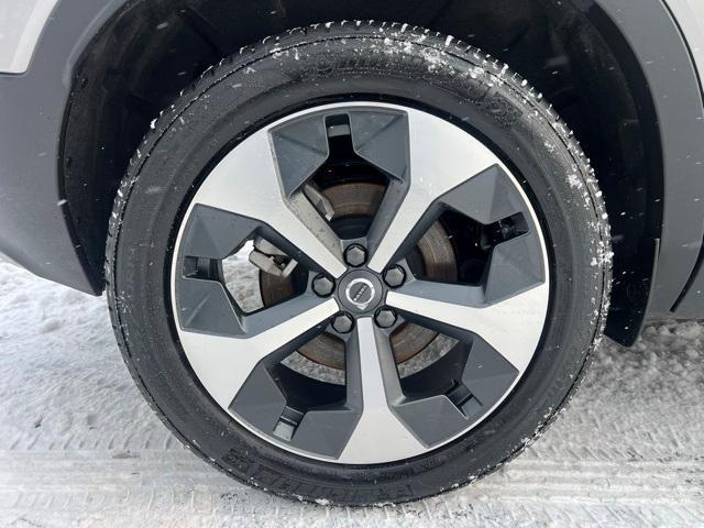 used 2025 Volvo XC40 car, priced at $30,989