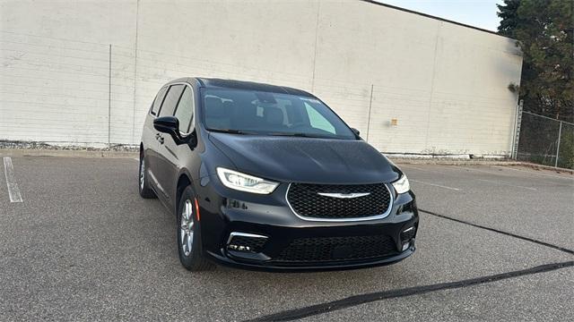 new 2026 Chrysler Pacifica car, priced at $39,321