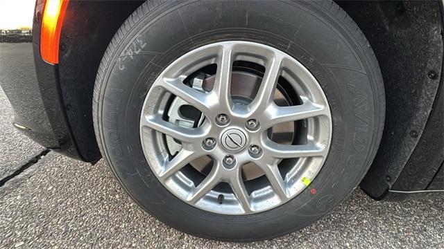 new 2026 Chrysler Pacifica car, priced at $39,321