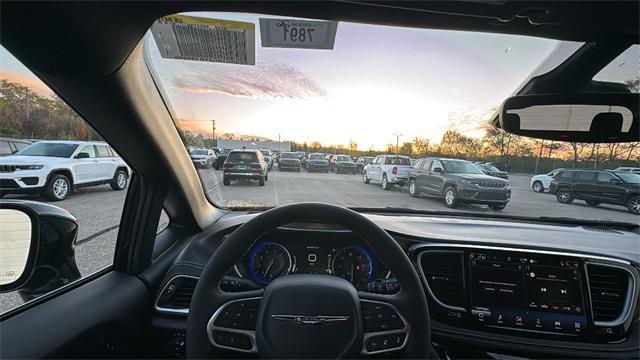 new 2026 Chrysler Pacifica car, priced at $39,321