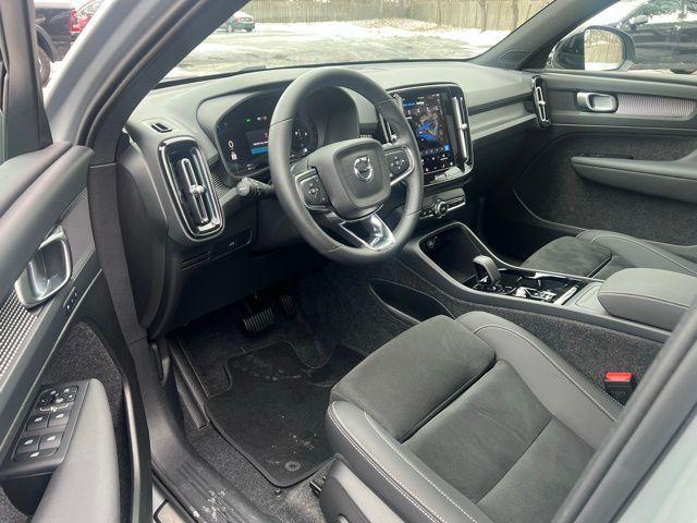 used 2025 Volvo XC40 car, priced at $30,847