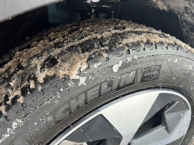 used 2025 Volvo XC40 car, priced at $29,655