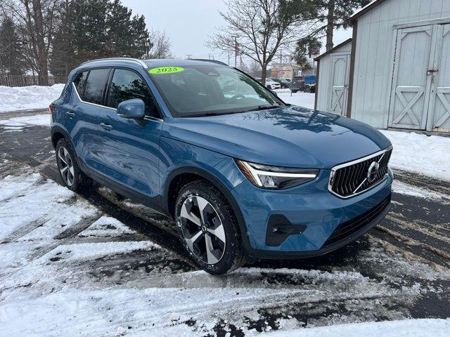 used 2025 Volvo XC40 car, priced at $29,655