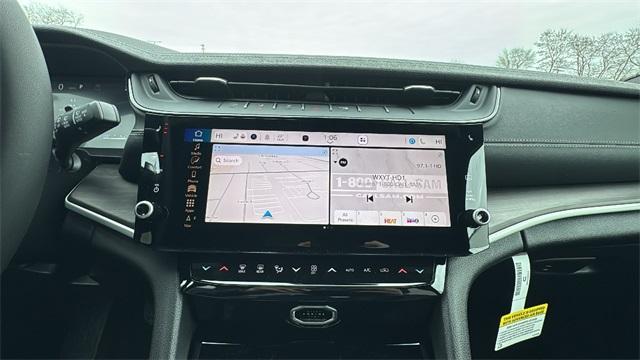 new 2026 Jeep Grand Cherokee car, priced at $45,571