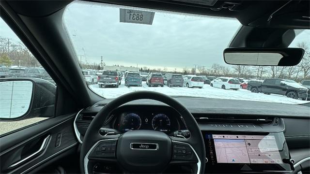 new 2026 Jeep Grand Cherokee car, priced at $45,571