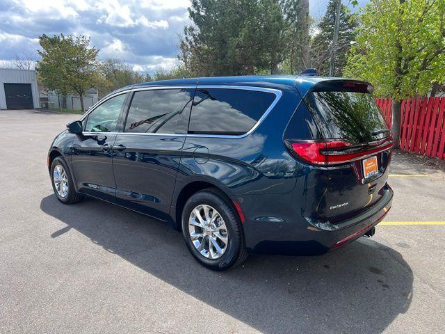 used 2023 Chrysler Pacifica car, priced at $32,680