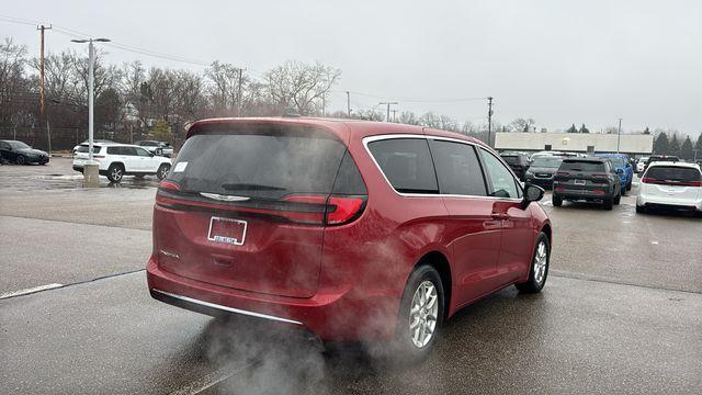 new 2026 Chrysler Pacifica car, priced at $43,888