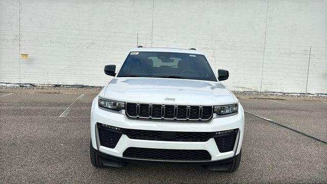 new 2026 Jeep Grand Cherokee car, priced at $44,897