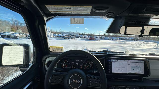 new 2026 Jeep Gladiator car, priced at $45,419