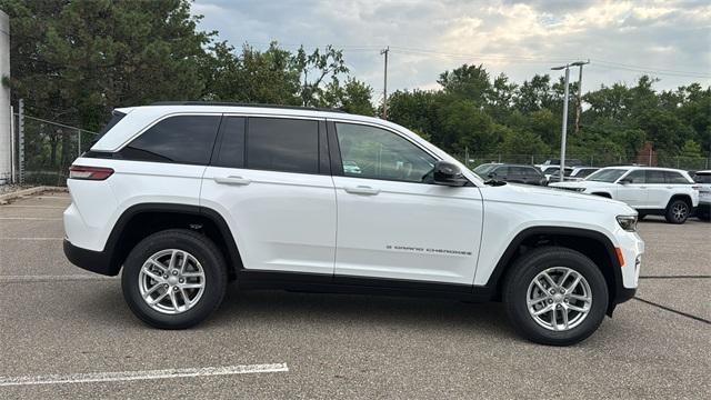 new 2025 Jeep Grand Cherokee car, priced at $36,558