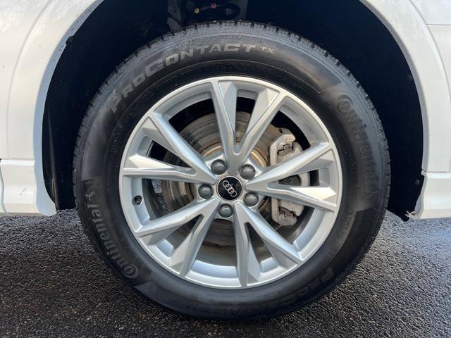 used 2025 Audi Q3 car, priced at $29,500