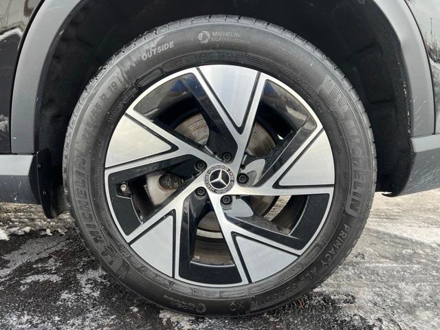 used 2024 Mercedes-Benz GLC 300 car, priced at $36,500