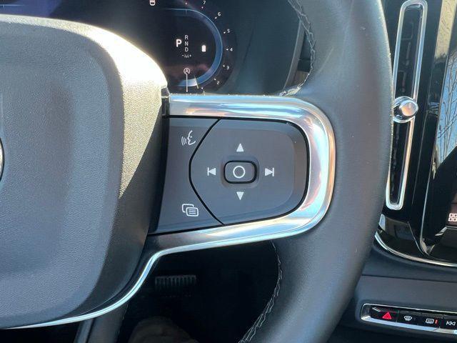 used 2025 Volvo XC40 car, priced at $30,317