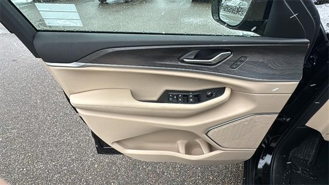 new 2026 Jeep Grand Cherokee car, priced at $47,400