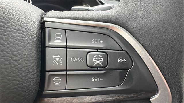 new 2026 Jeep Grand Cherokee car, priced at $47,400