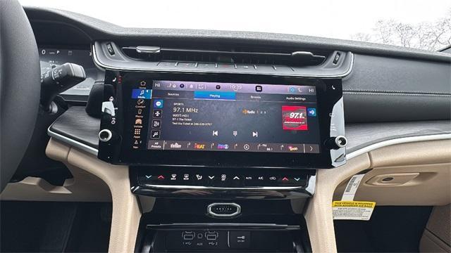 new 2026 Jeep Grand Cherokee car, priced at $47,400