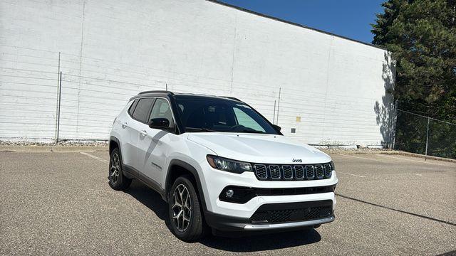 new 2026 Jeep Compass car, priced at $33,335