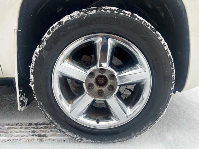 used 2013 Chevrolet Suburban car, priced at $6,995