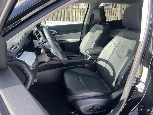 used 2022 Jeep Compass car, priced at $22,441