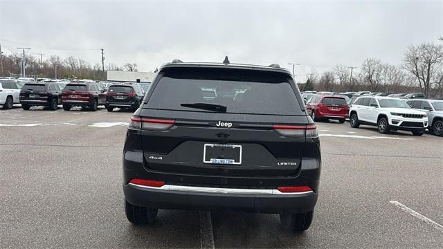 new 2025 Jeep Grand Cherokee car, priced at $42,939