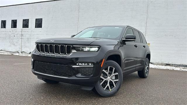 new 2025 Jeep Grand Cherokee car, priced at $42,939