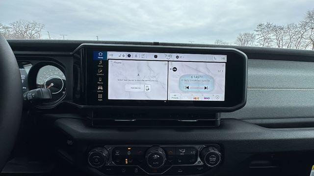 new 2026 Jeep Gladiator car, priced at $45,178