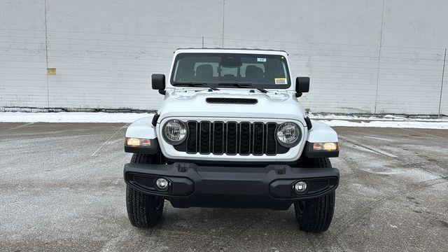 new 2026 Jeep Gladiator car, priced at $45,178