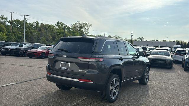 new 2026 Jeep Grand Cherokee car, priced at $44,269