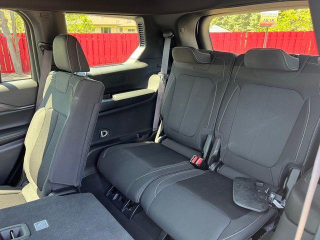 used 2024 Jeep Grand Cherokee L car, priced at $30,898