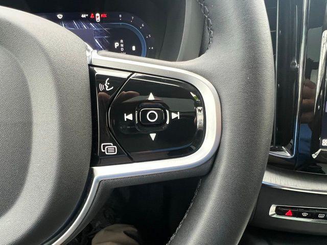 used 2025 Volvo XC60 car, priced at $33,675