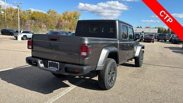 new 2026 Jeep Gladiator car, priced at $45,376