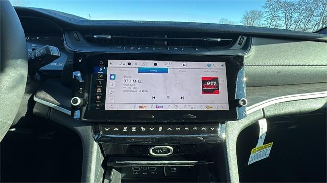 new 2026 Jeep Grand Cherokee car, priced at $47,400