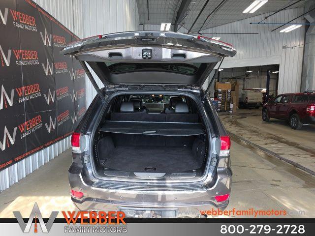 used 2020 Jeep Grand Cherokee car, priced at $25,900