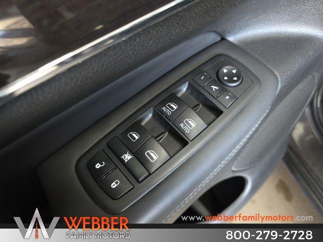 used 2020 Jeep Grand Cherokee car, priced at $25,900