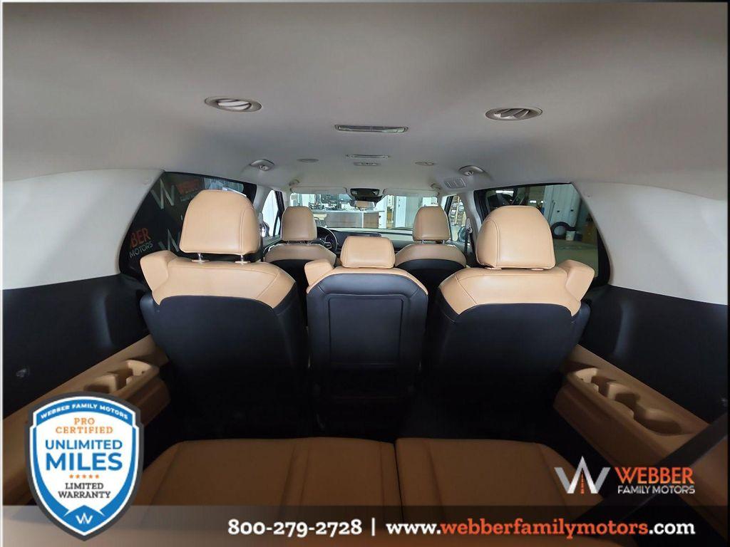 used 2023 Kia Carnival car, priced at $28,900