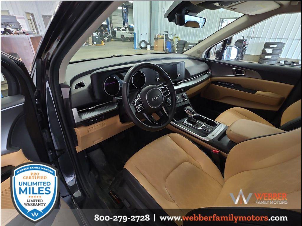 used 2023 Kia Carnival car, priced at $28,900