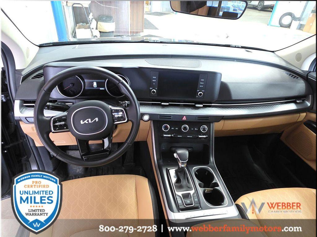 used 2023 Kia Carnival car, priced at $28,900