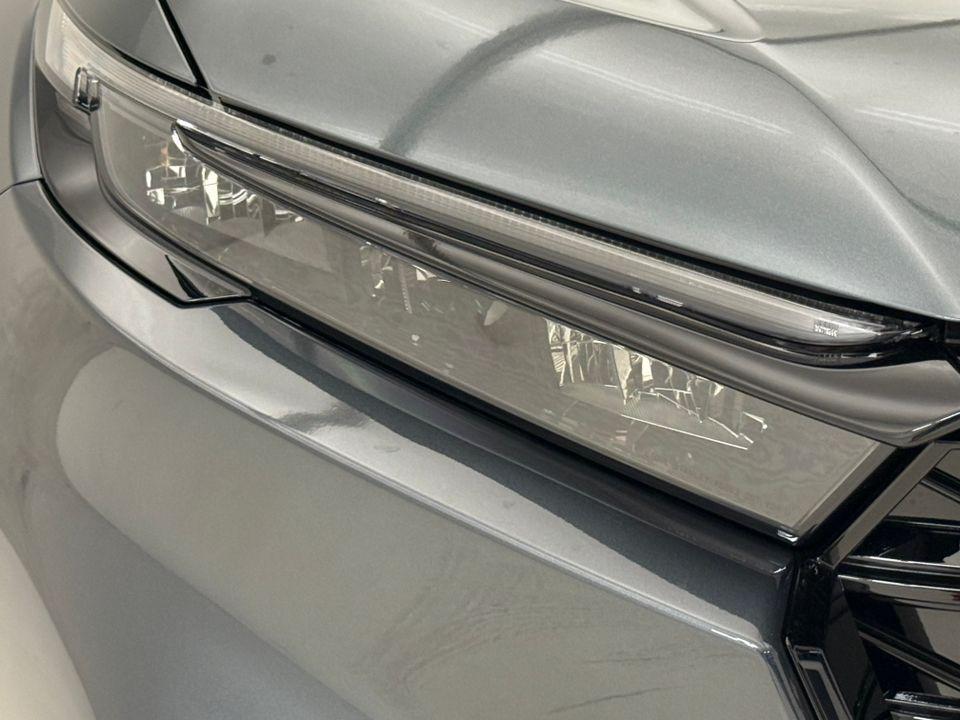 new 2026 Honda CR-V Hybrid car, priced at $38,261