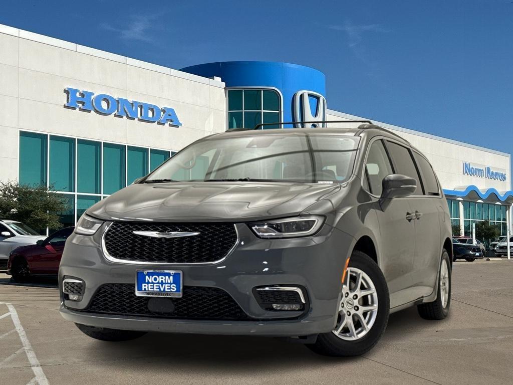 used 2022 Chrysler Pacifica car, priced at $17,456