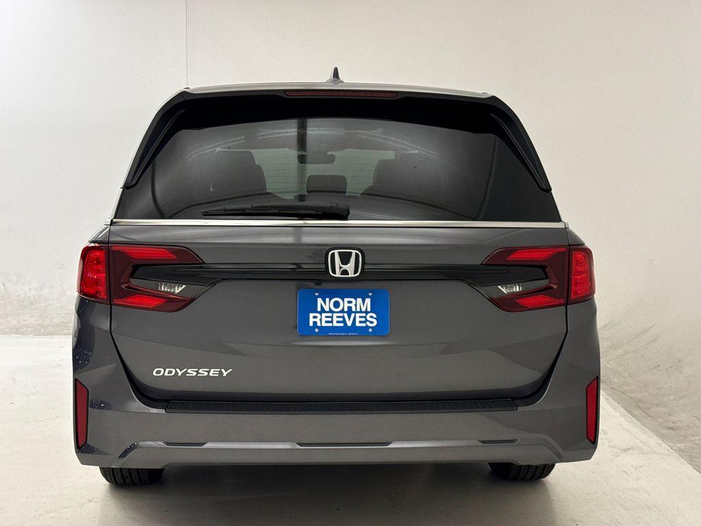 new 2026 Honda Odyssey car, priced at $41,962