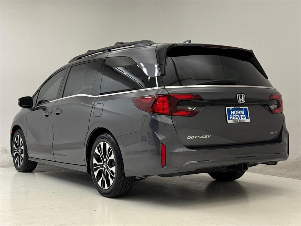 new 2026 Honda Odyssey car, priced at $50,184