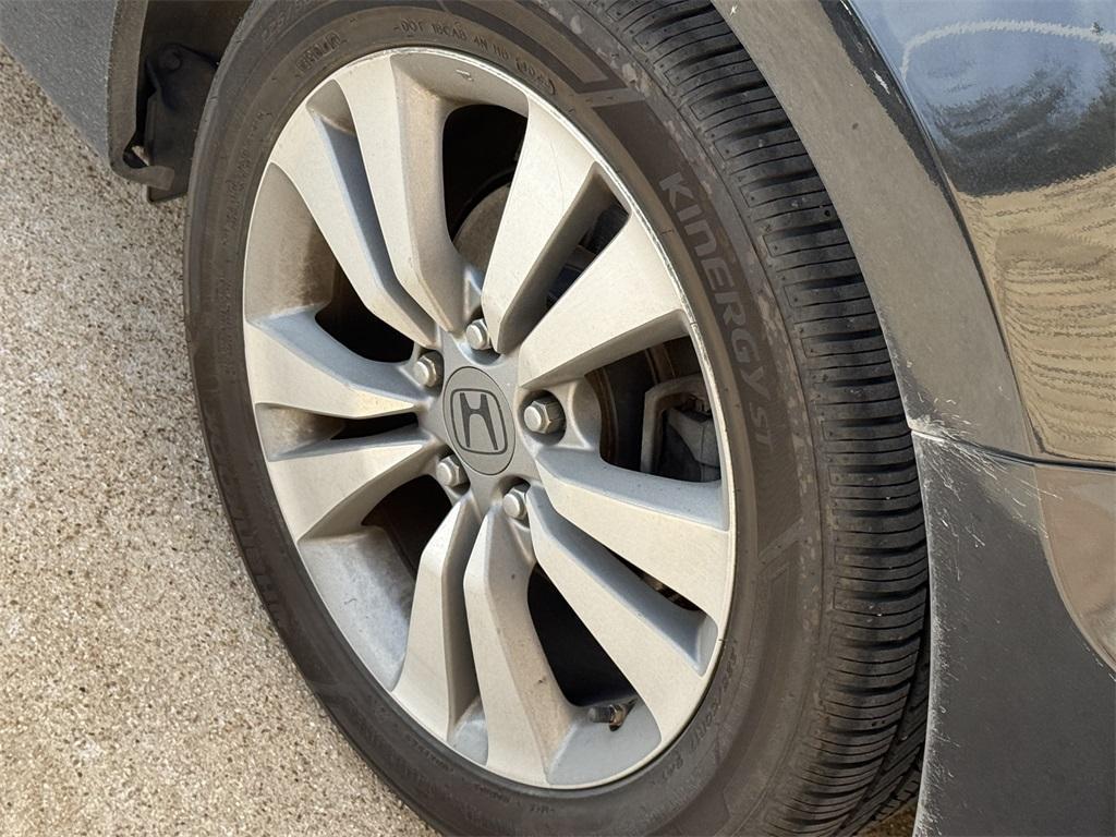 used 2011 Honda Accord car, priced at $10,905